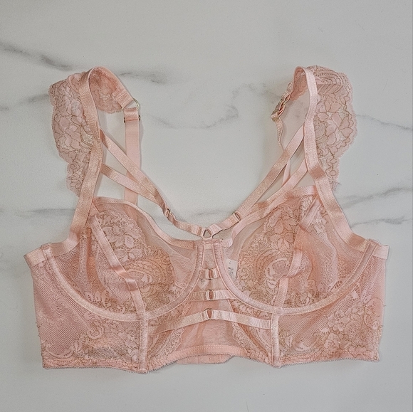 Torrid Pink Bridgerton Vibes Strappy Lurex Lace Underwire Bra - Picture 6 of 12